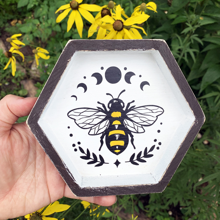 beeunderthemoon